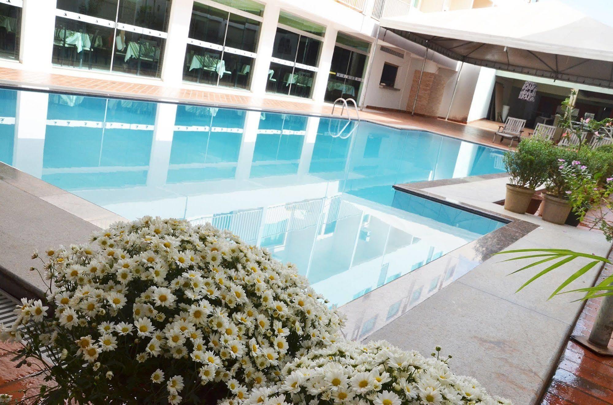 Pinheiro Palace Hotel Río Branco Exterior foto